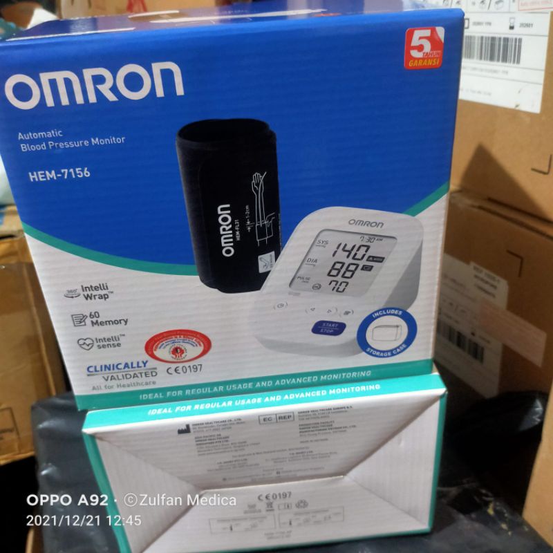 Tensi meter omron HEM -7156