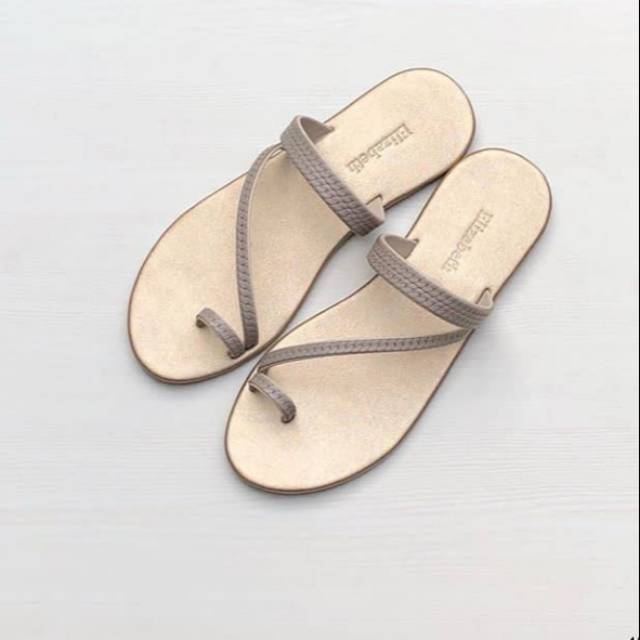 IDR RP. 200.000 sandal ori Elizabeth , ready stock, #mau order tanya dulu sis and broo