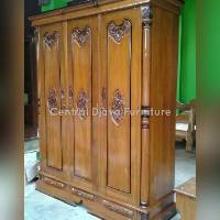 Almari Pakaian Lemari Pintu Tiga Ukir Jati Minimalis Mebel Almari Pakaian Lemari Pintu Tiga Ukir Jati Minimalis Mebel