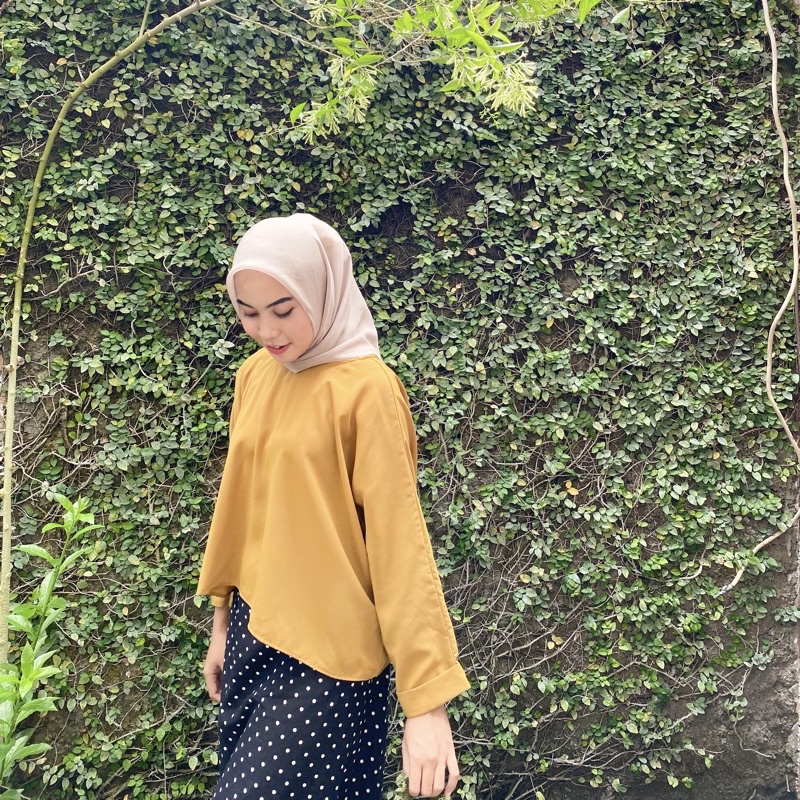 daniella crop top // atasan lucu // baju atasan wanita // luna crop top // stacy crop top-Kunyit