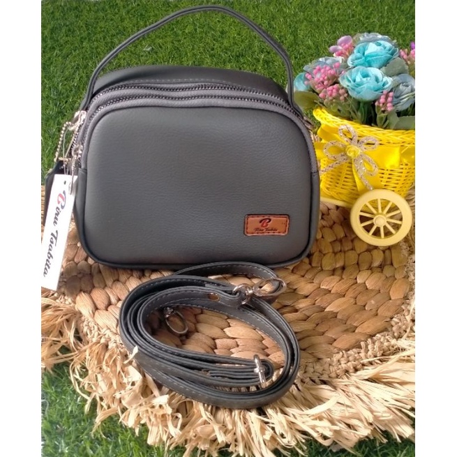 Gendhis bag by Biru Tsabita