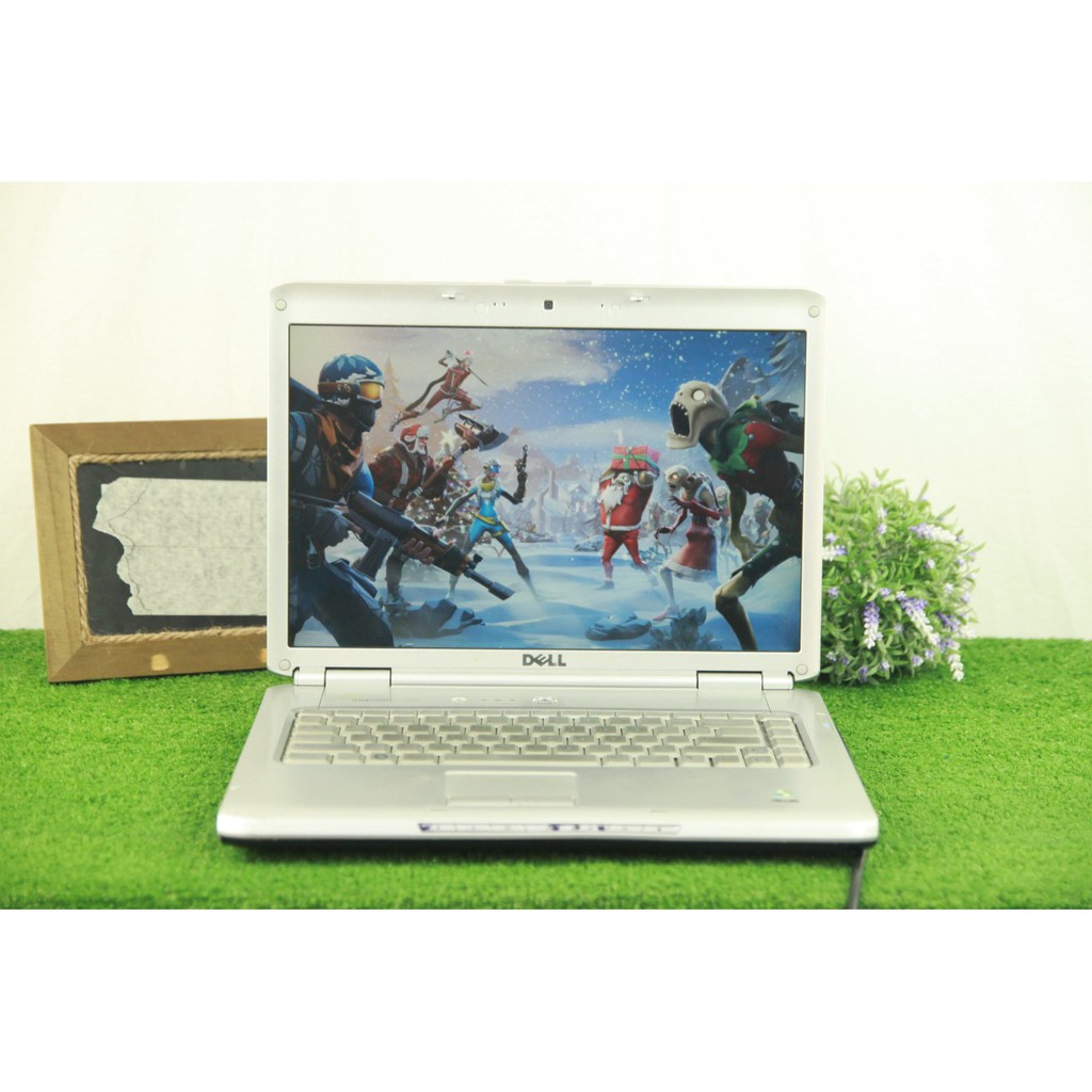 Laptop Gaming Dell Inspiron 1520 Core 2 Duo 2GB DDR2 32GB HDD Nvidia Geforce 8600M GT 1GB