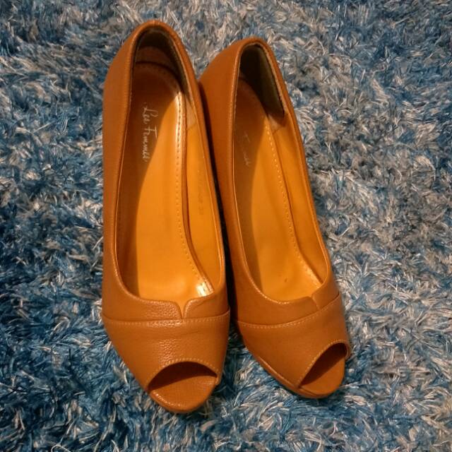 sepatu heels les femmes