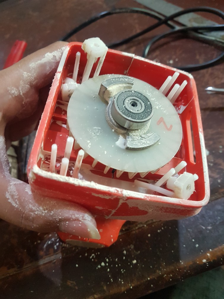 Mesin Amplas / Sander Black & Decker Sander Blackdecker