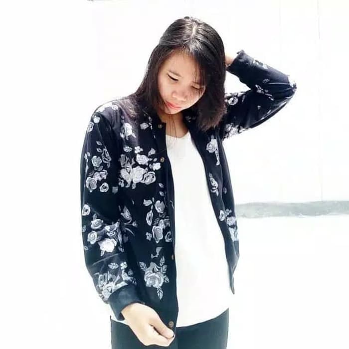 TBI Jaket Bomber Flower Victoria K-Pop Korean Best Seller