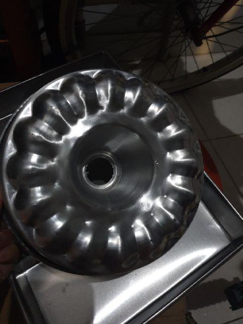 Loyang Bolu/puding Uk.20 - 24cm