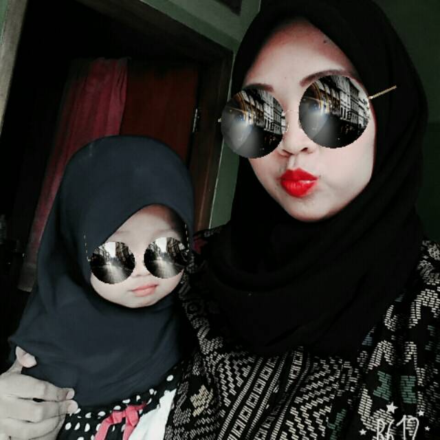 087796100172_shakila