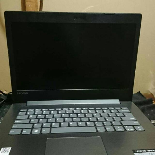 LAPTOP LENOVO IP330 AMD A9 9425 - RAM 4GB - 1TB - ATI R5 - 14 inc- DOS