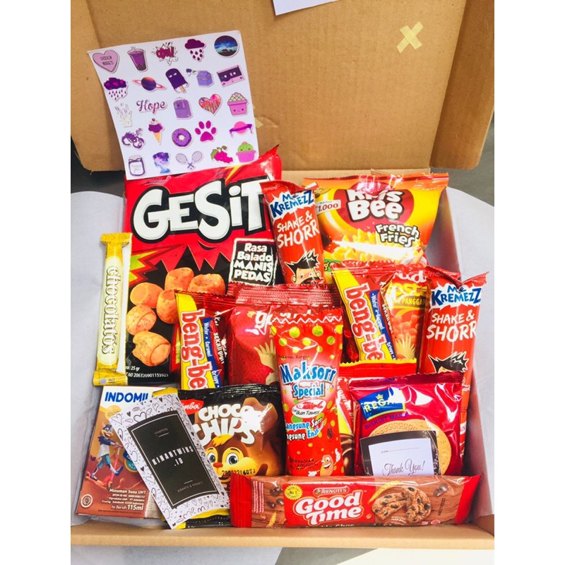 

HAMPERS RED SERIES/GIFT BOX/HADIAH ULANGTAHUN/HADIAH WISUDA GRADUATION