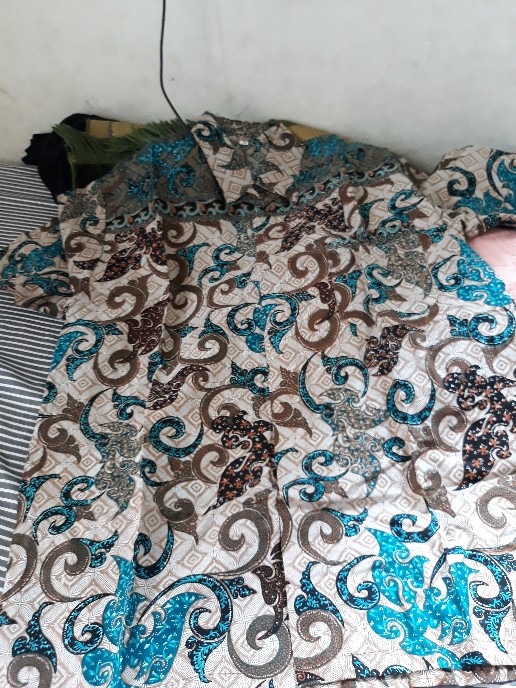 Kemeja Batik Batik Pria Katun Premium Uj