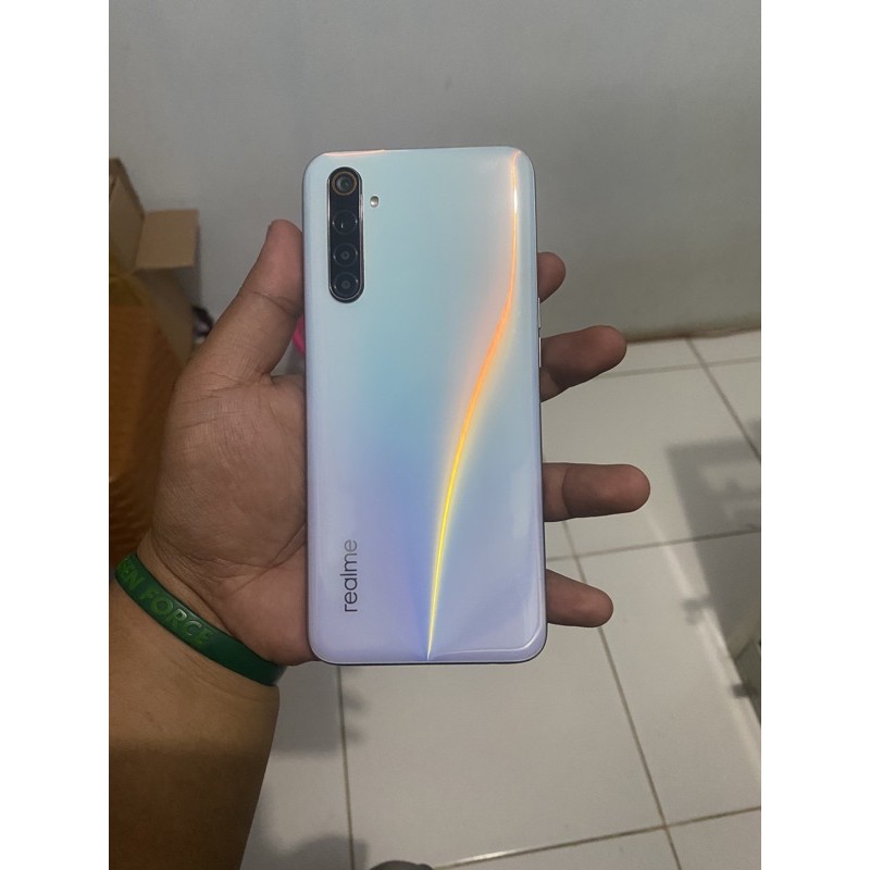 Realme 6 8/128 second