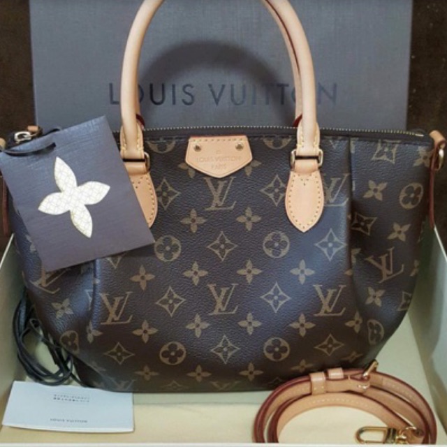 (SOLD) Preloved LV TURENNE AUTHENTIC 2015