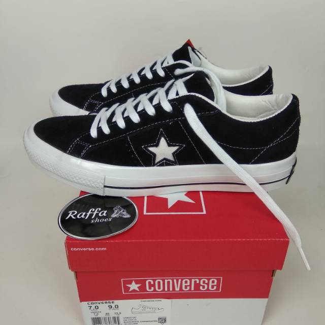 Converse One Star Black White
Premium BNIB Tag Vietnam
terbaru murah original