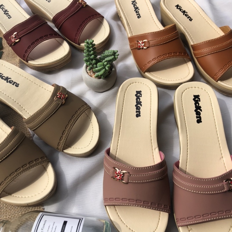 SENDAL SLOP WEDGES LESTARI 1 SANDAL CEWEK WANITA AKSEN BUNGA TERLARIS TERMURAH WEDGES SANDAL TALI 5cm MULAN WANITA CASUAL SENDAL PEREMPUAN TERBARU MURAH KARET PESTA TERBARU GRATIS ONGKIR COD