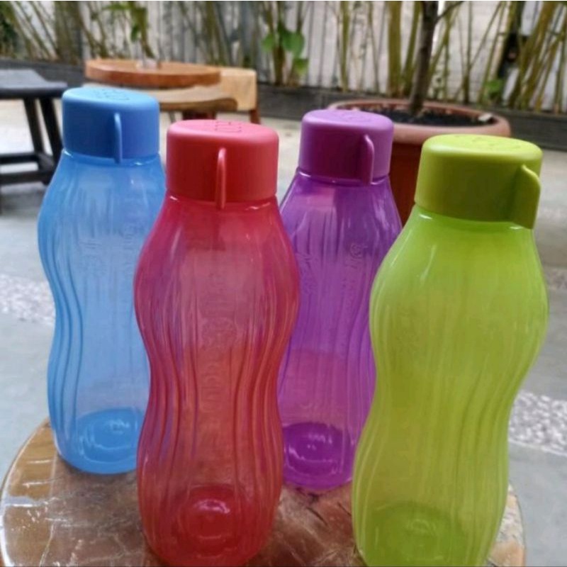 Xtream aqua tupperware / botol extream tupperware / botol untuk di freezer / botol freezer tupperwar