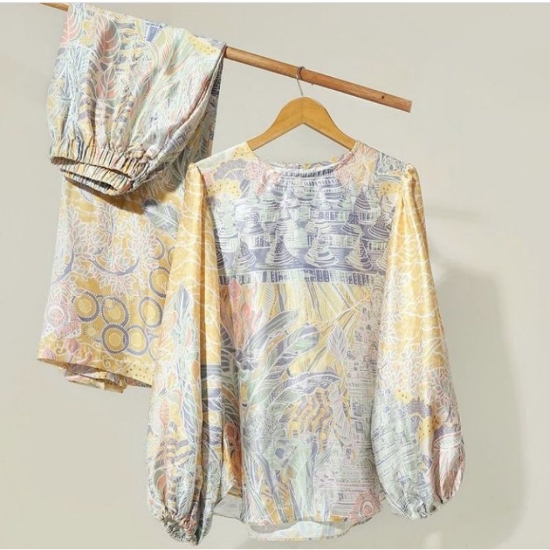 new ready Sarah set buttonscarves /preloved buttonscarves