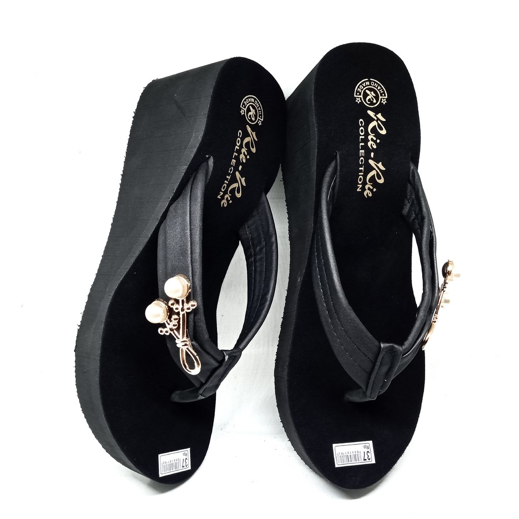sandal wedges spon wanita permata MK
