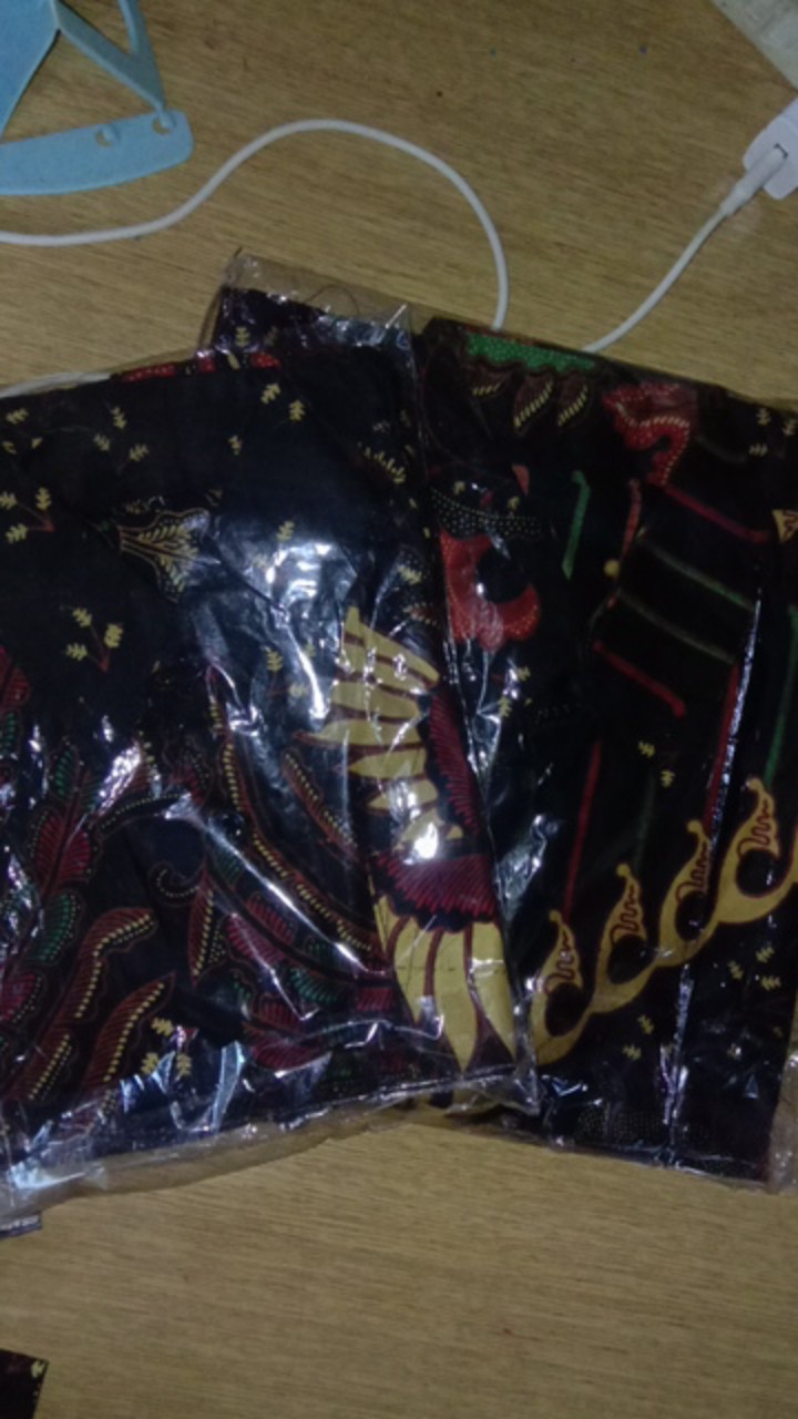 Batik Couple Keluarga Sania Ruffle Ori Ndoro Jowi Dnt Kupu Kuning