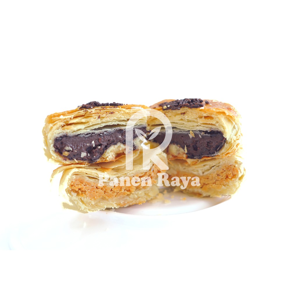 

Pia Gorontalo Keju Coklat