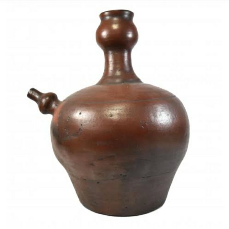 Kendi tanah liat, tempat air minum