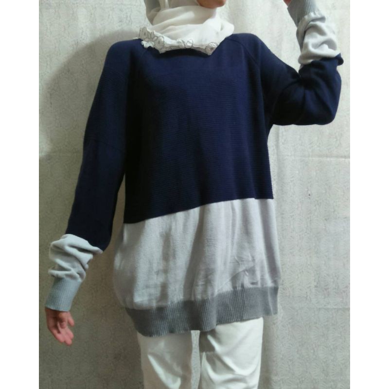 Plac Sweater Wanita Navy