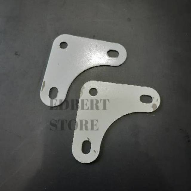 Segitiga Plat Penyangga Siku Lubang/Slottea Angle/Plat Siku Lubang JMJ (PUTIH)