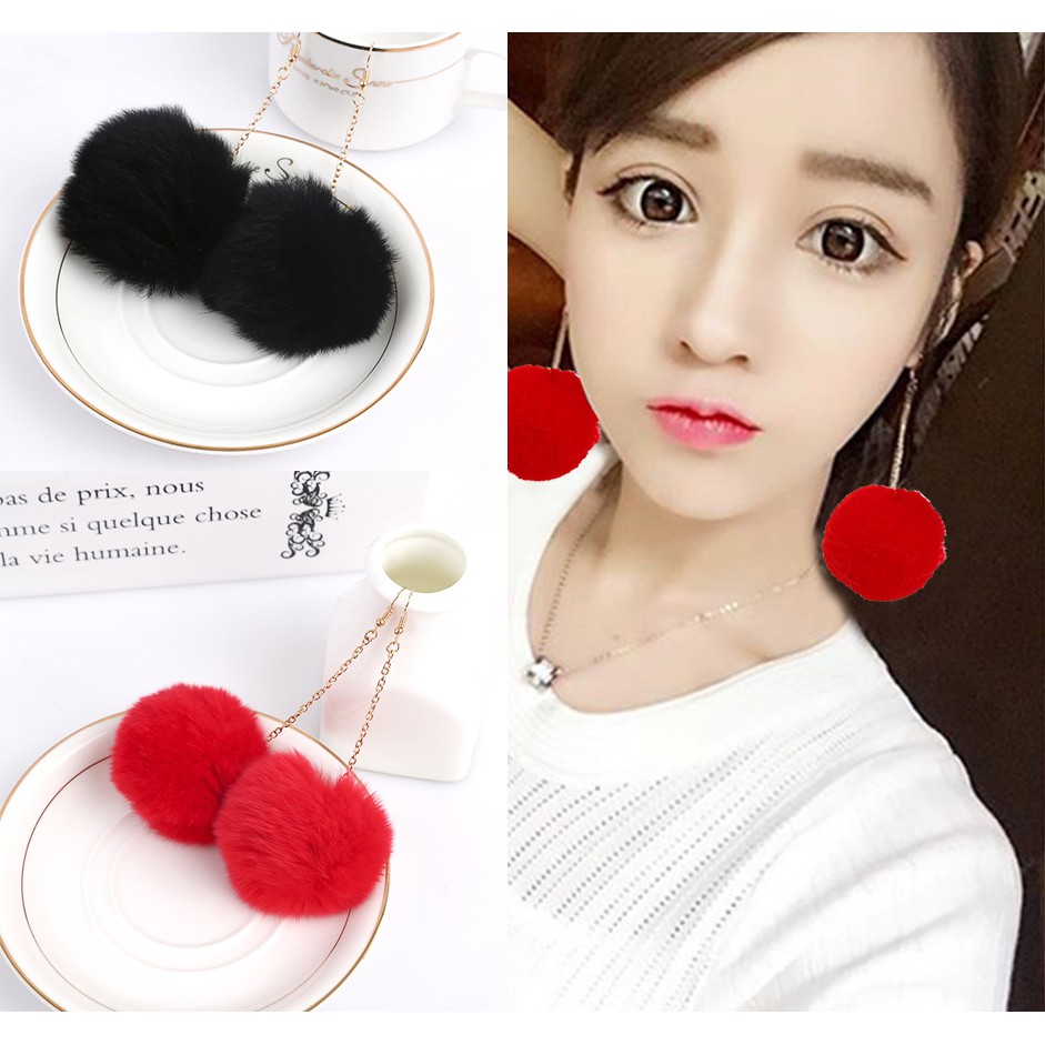 ANTING POMPOM WANITA KEKINIAN POM 11