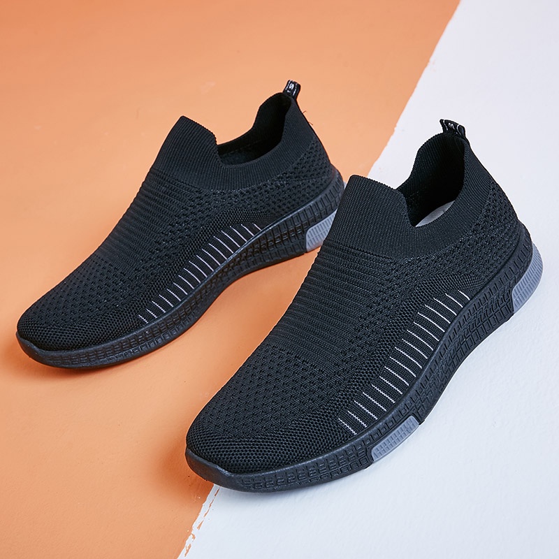 Toread Sepatu Slip On Pria Fashion Sneakers Polos MR130