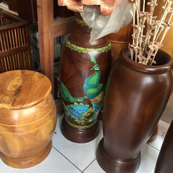 Vas Bunga Kayu Polos, Guci Kayu