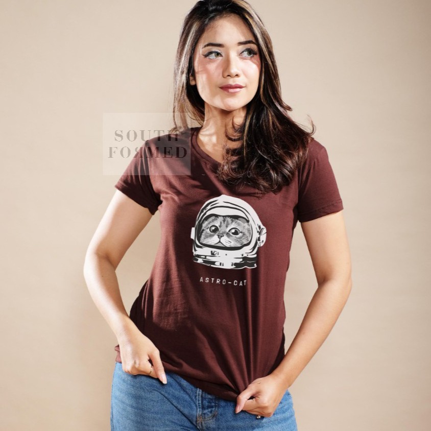 SOUTH FORMED ASTRO-CAT KAOS V NECK / O NECK KATUN PREMIUM ADEM WANITA / CEWEK MOTIF / GAMBAR