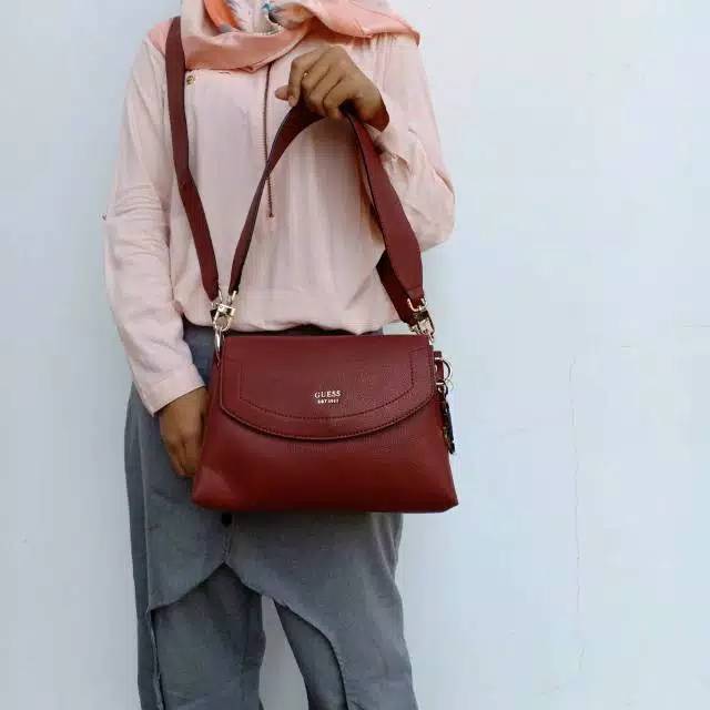 Tas Original guess digital sling bag