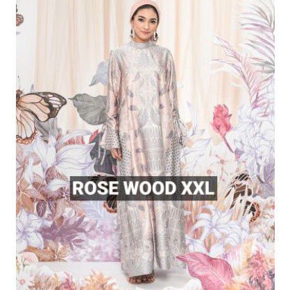 Russel Dress Wearing Klamby