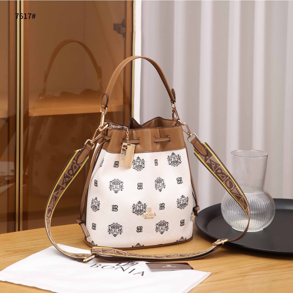 BOBucket Bag 7617