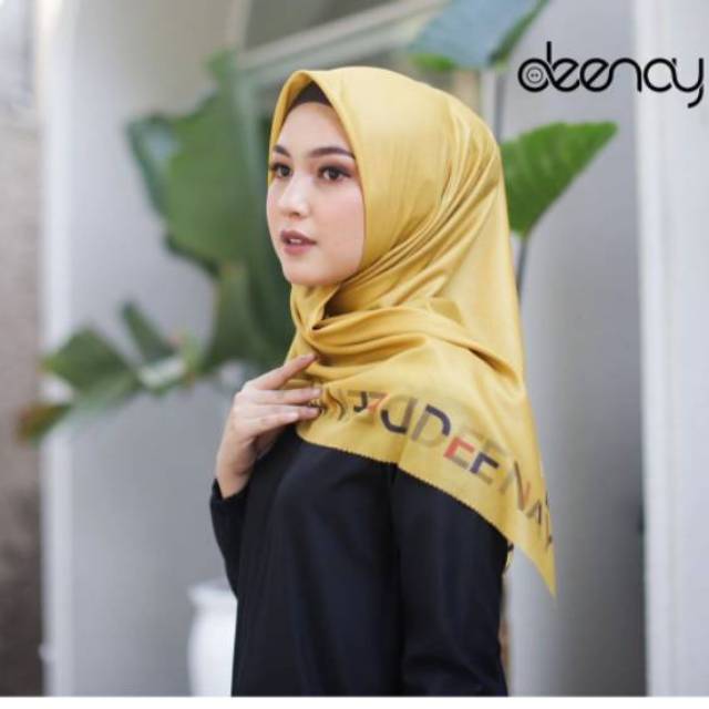 Diara yellow Deenay scarves hijab segiempat