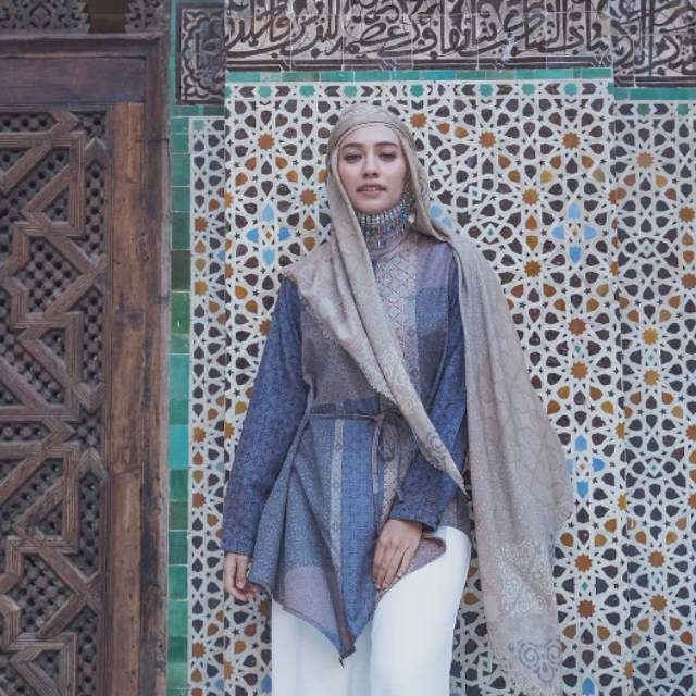 JASTIP MURAH MOSHA BLOUSE BY HEAVEN LIGHTS