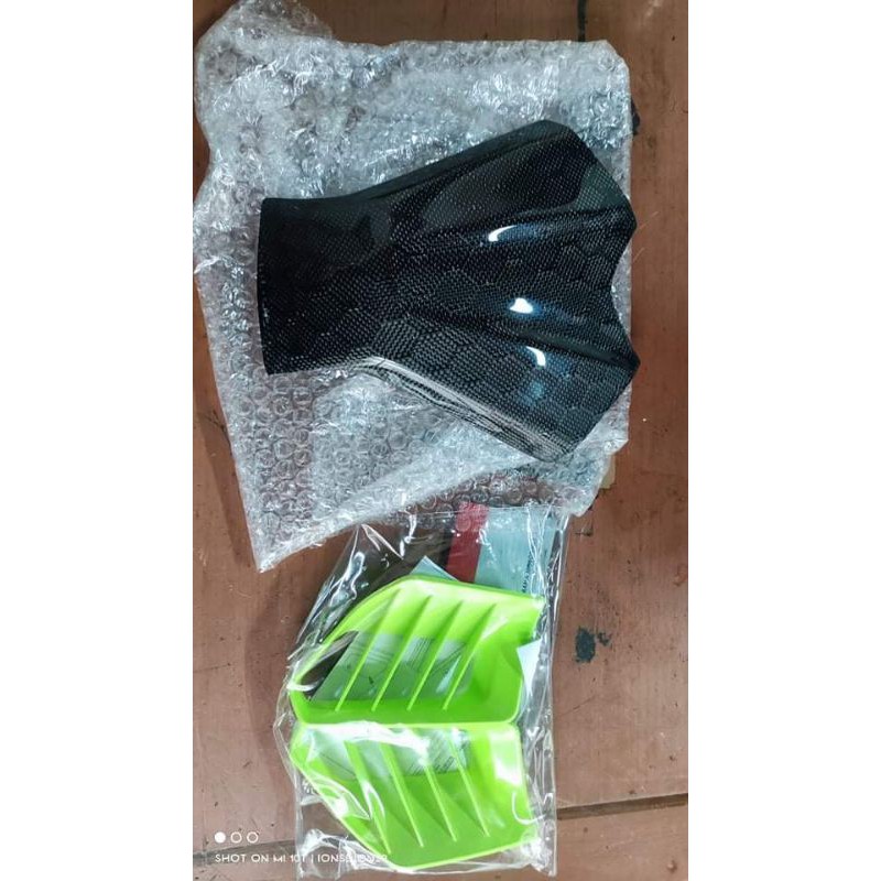 Yg atas ini paket set air intake & tankpad carbon kevlar asli yamaha xabre/mslaz