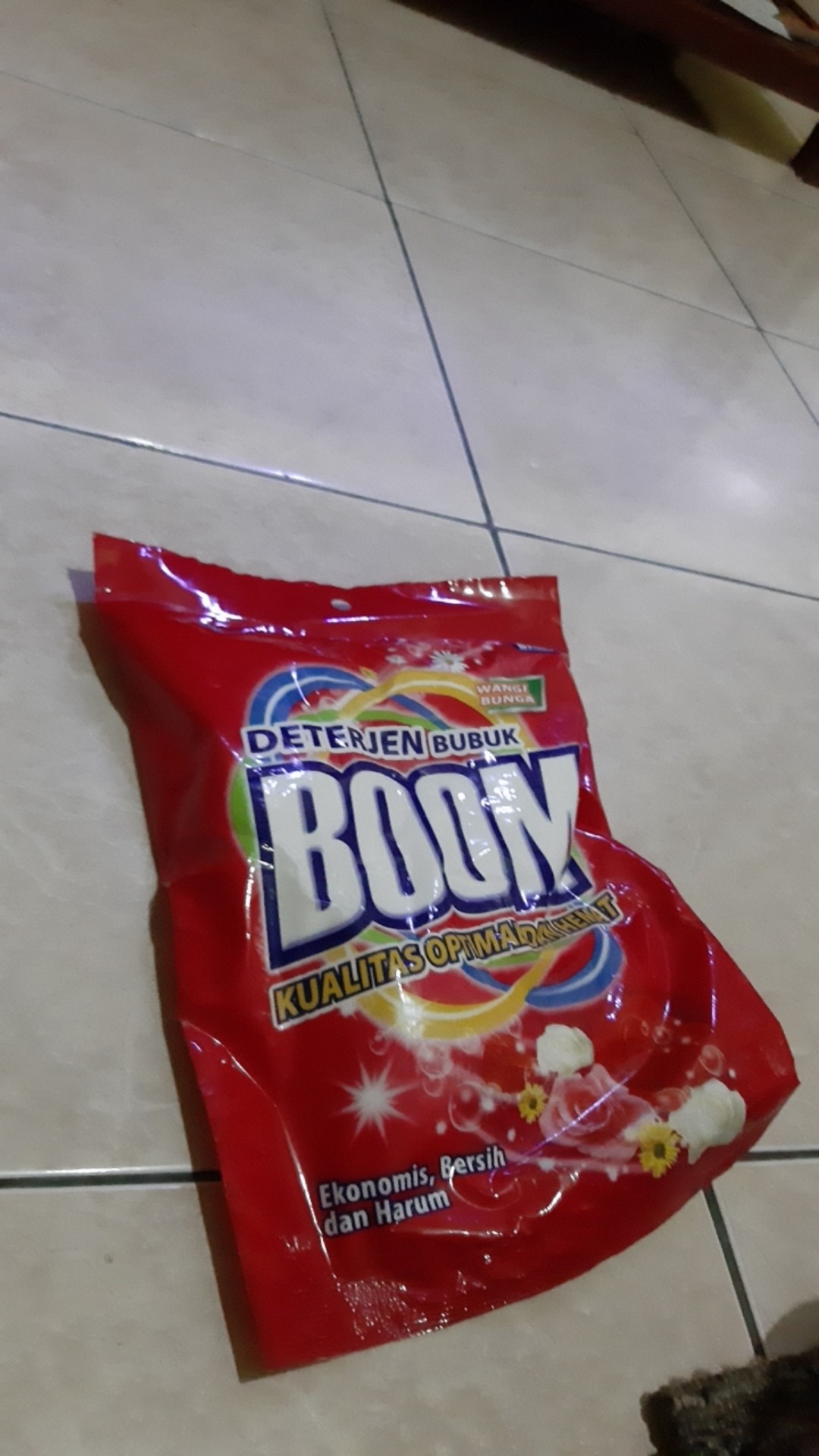Deterjen Bubuk/ Sabun Bubuk Boom Merah Krmasan Ekonomis 315 Gram