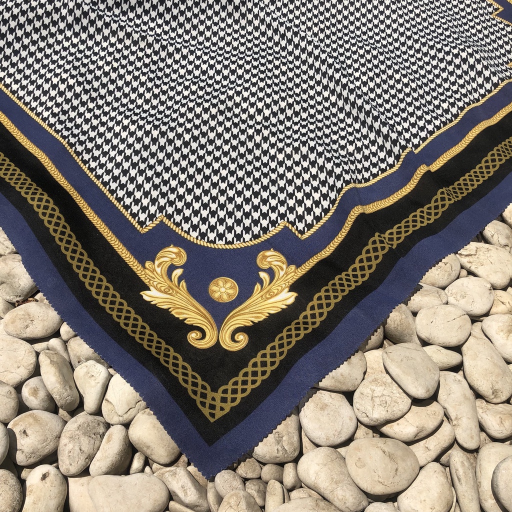 JILBAB MOTIF HIJAB SEGIEMPAT VOAL MOTIF PREMIUM JILBAB PRINT LASERCUT KERUDUNG SEGIEMPAT MOTIF MURAH-Palais Navy
