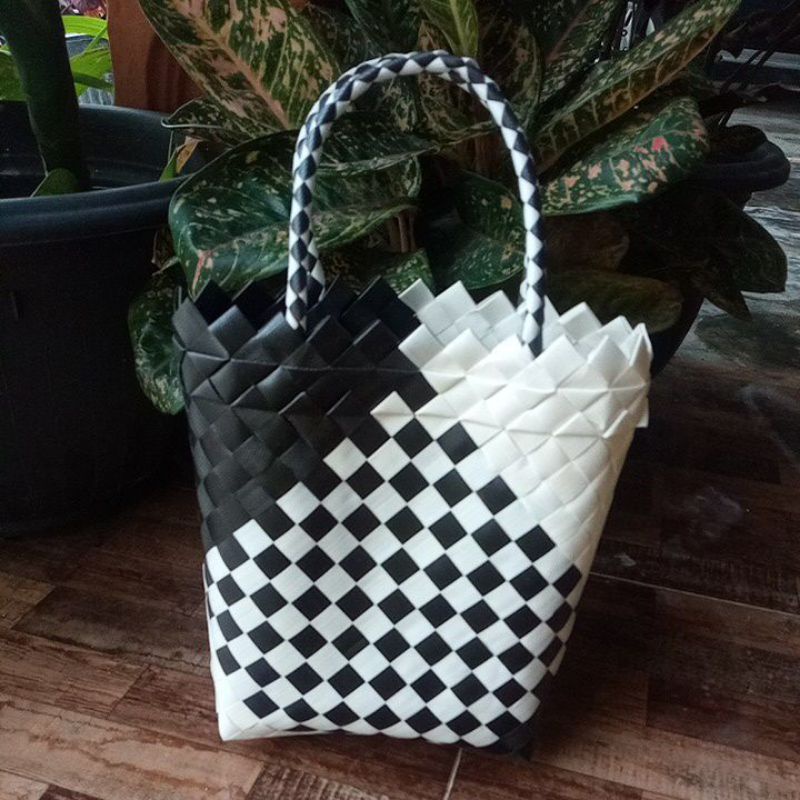 tas anyaman souvenir, tas murah, tas cantik, tas wanita, tas hampers