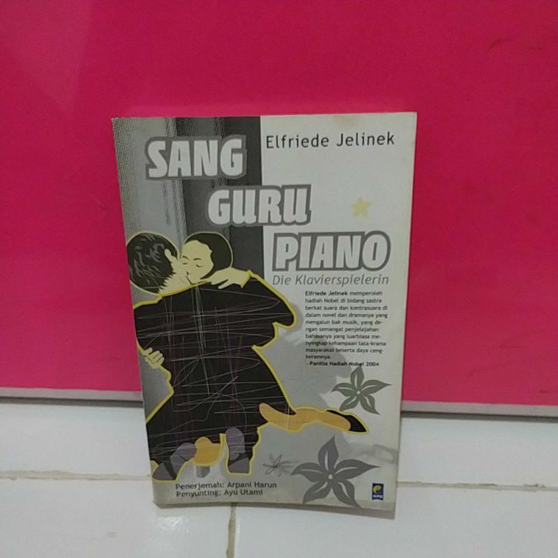BUKU SANG GURU PIANO