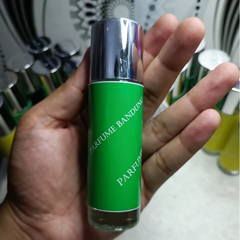 [BAYAR DI TEMPAT] PARFUME BANDUNG INSPIRED WANITA/PRIA KUALITAS TERBAIK