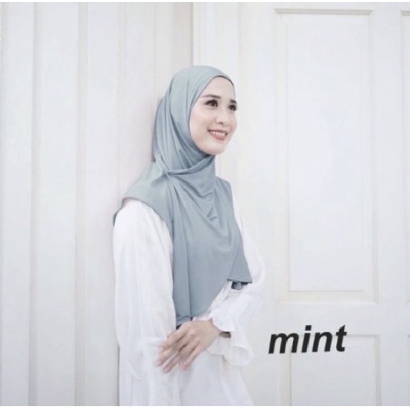 Preloved Lav Instan vanilla hijab