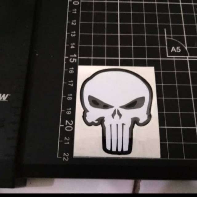 

Sticker cutting punisher uk 6x5cm