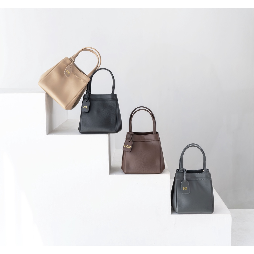 Myla Basic Slingbag by Nonataliashop