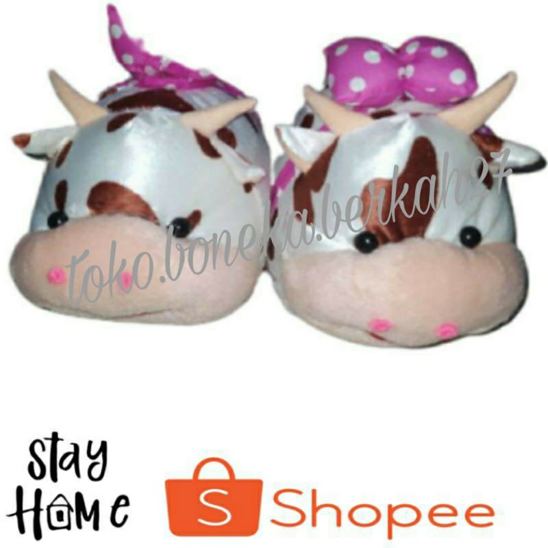 boneka sapi kecil