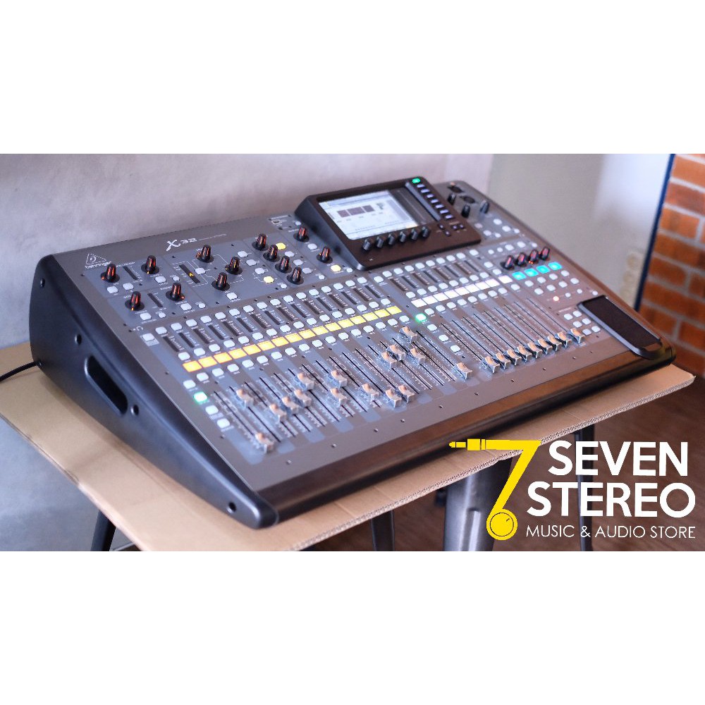 BEHRINGER X32 DIGITAL AUDIO MIXER 40 INPUT WITH MIDAS PREAMP