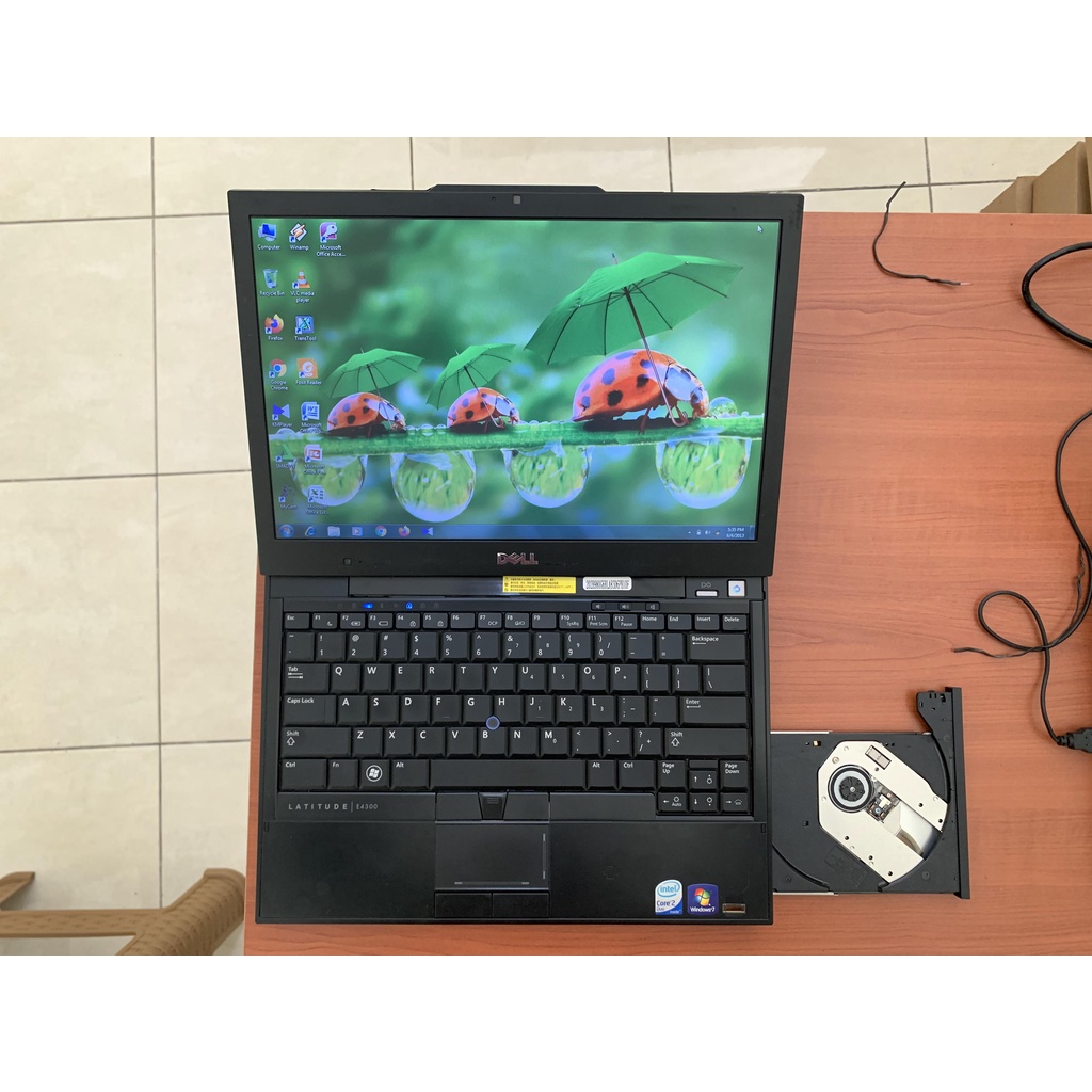 Laptop-Murah-Dell E4300-Core 2 Duo-Ram 2GB-SSD128GB-Kamera-DVD-Design-Gaming-Win7-Siap Pakai