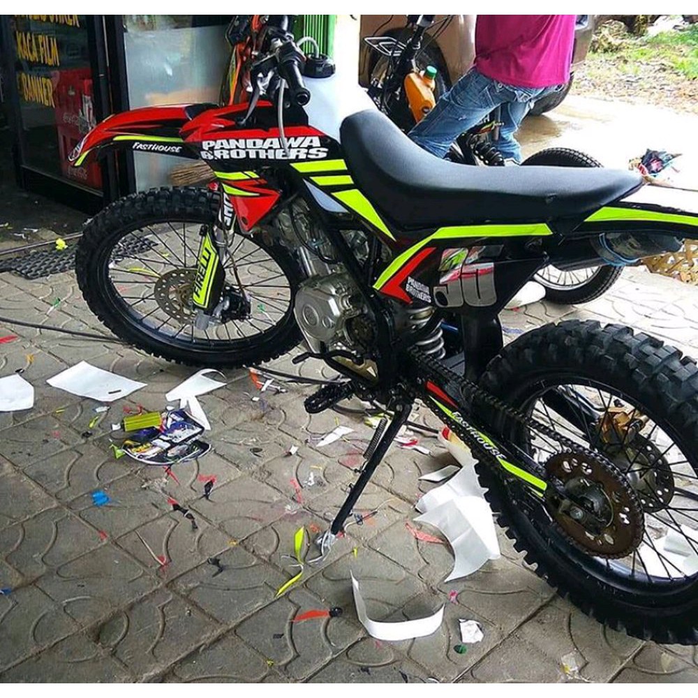 Rangka Trail Ovale Model Klx Pnp Mesin Vixion Frame Trail Sasis Trail Bahan Besi Shopee Indonesia