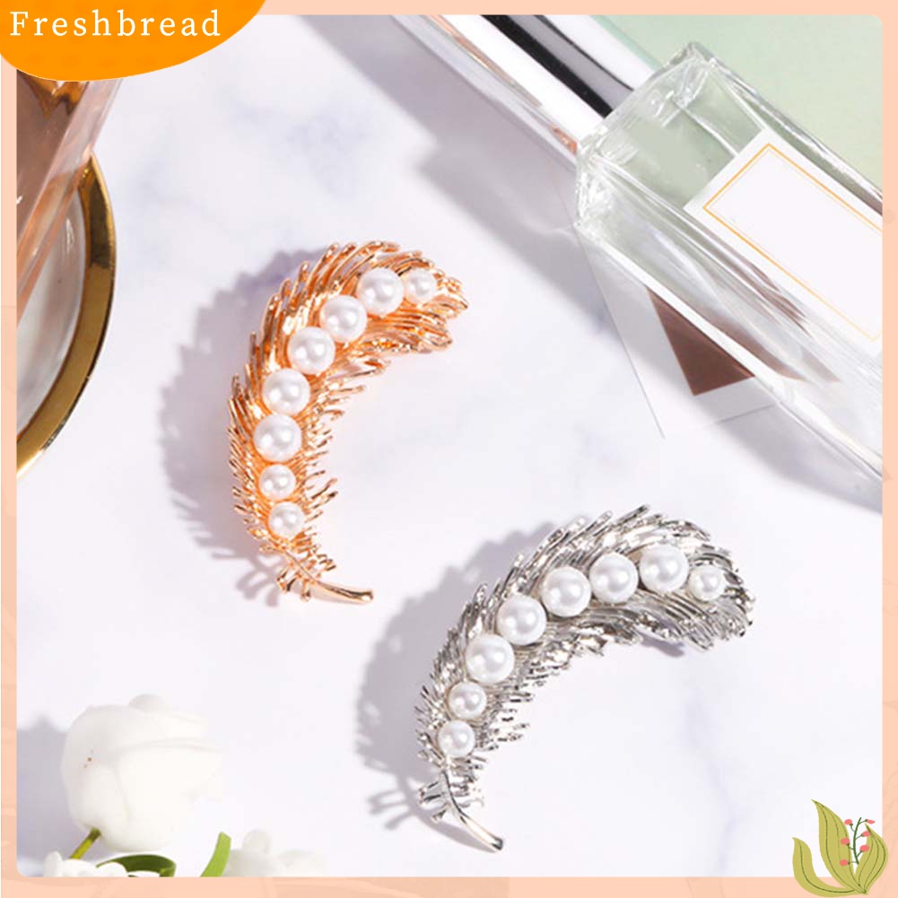 [ TERLARIS]Elegant Women Faux Pearl Inlaid Feather Shape Brooch Pin Corsage Scarf Accessory