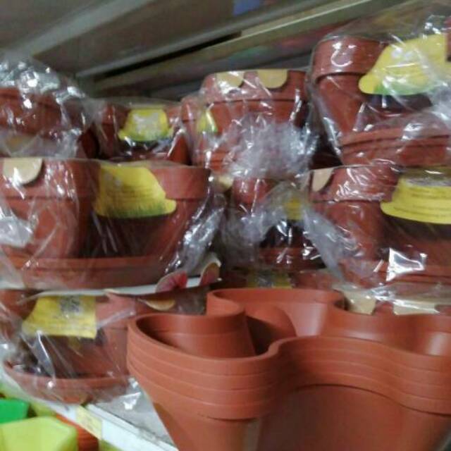 pot bunga susun vertikal tiga Green Leaf